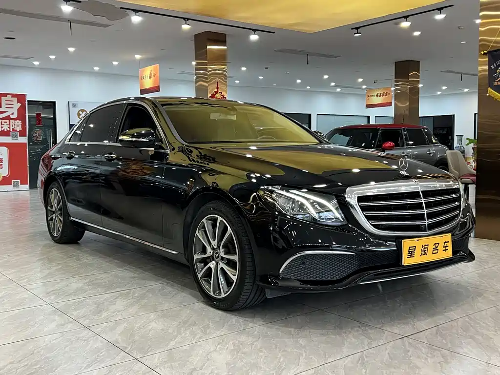 MERCEDES-BENZ E CLASS