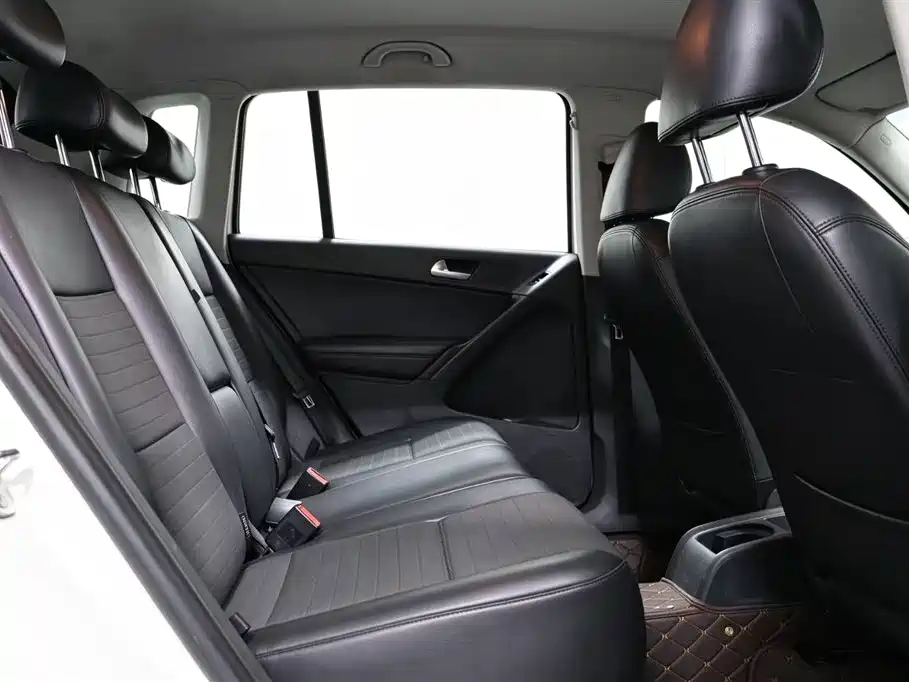 Volkswagen Tiguan — миниатюра 6