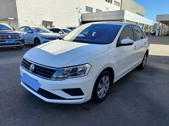VOLKSWAGEN JETTA 2017