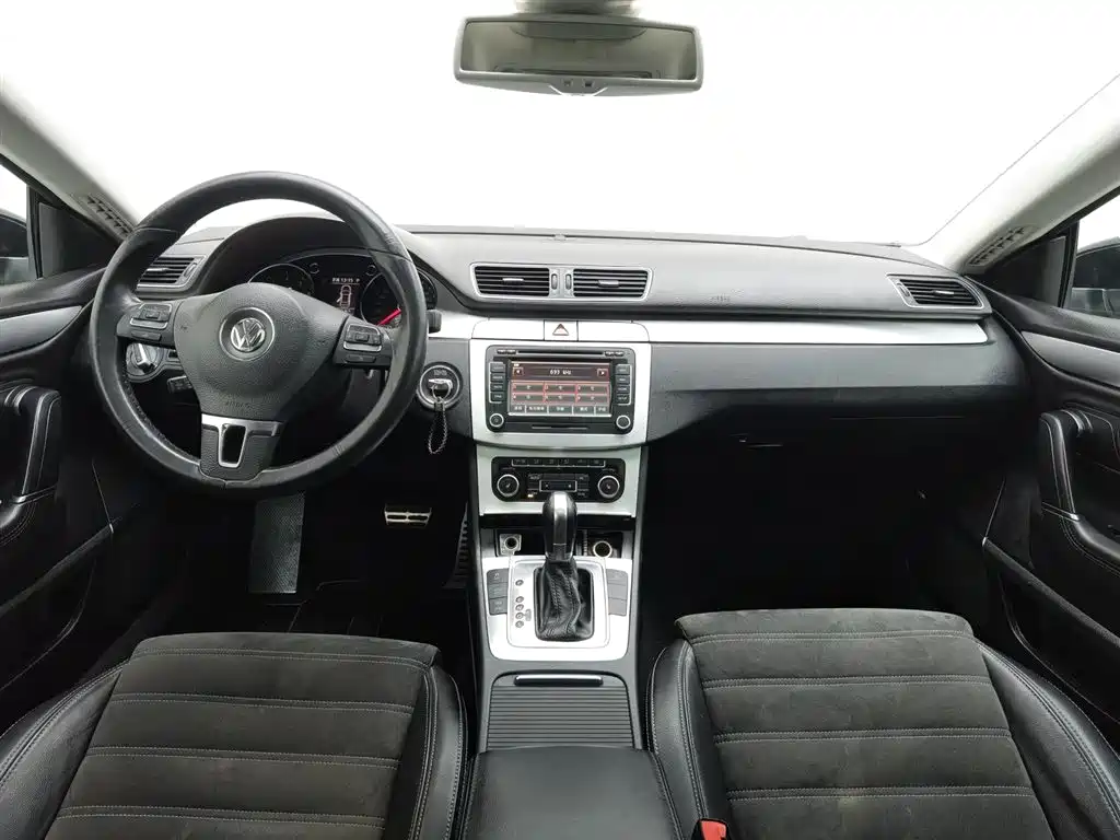 Volkswagen FAW - Passat CC CC 2011 2.0TSI