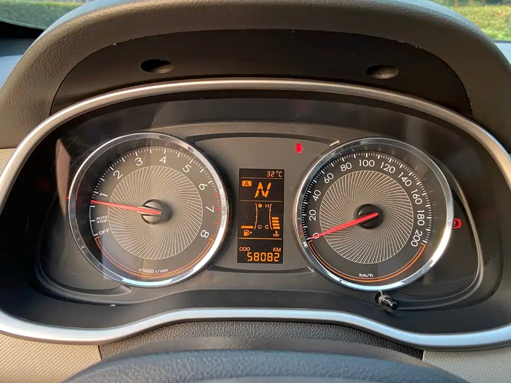 Chevrolet Sail — миниатюра 15