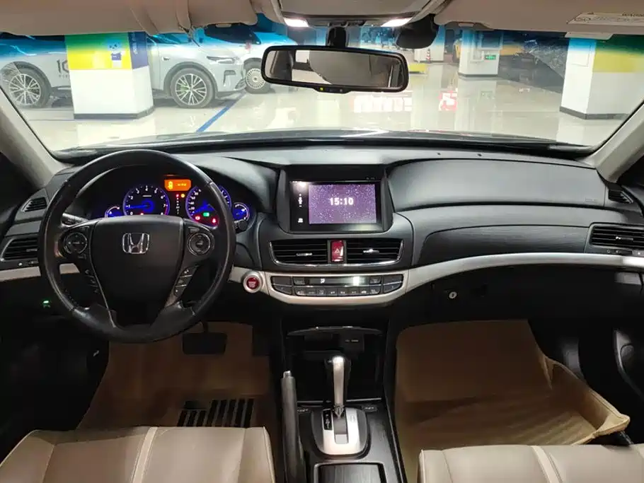Honda Crosstour — миниатюра 12