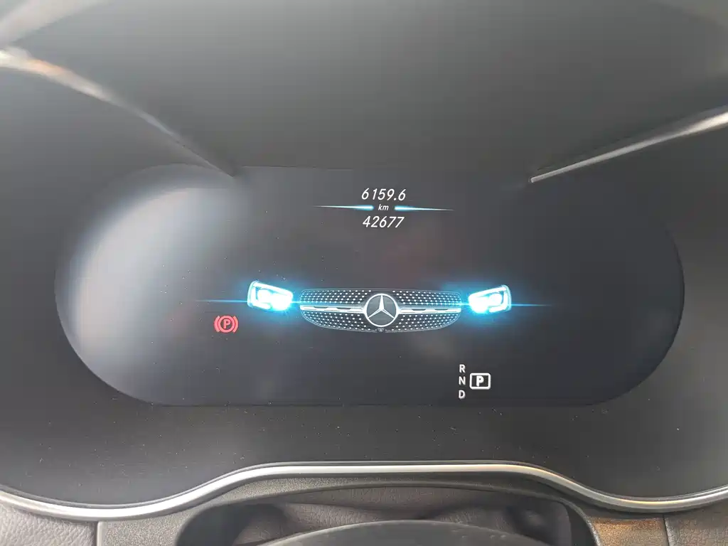 Mercedes-Benz GLC Coupe — миниатюра 13