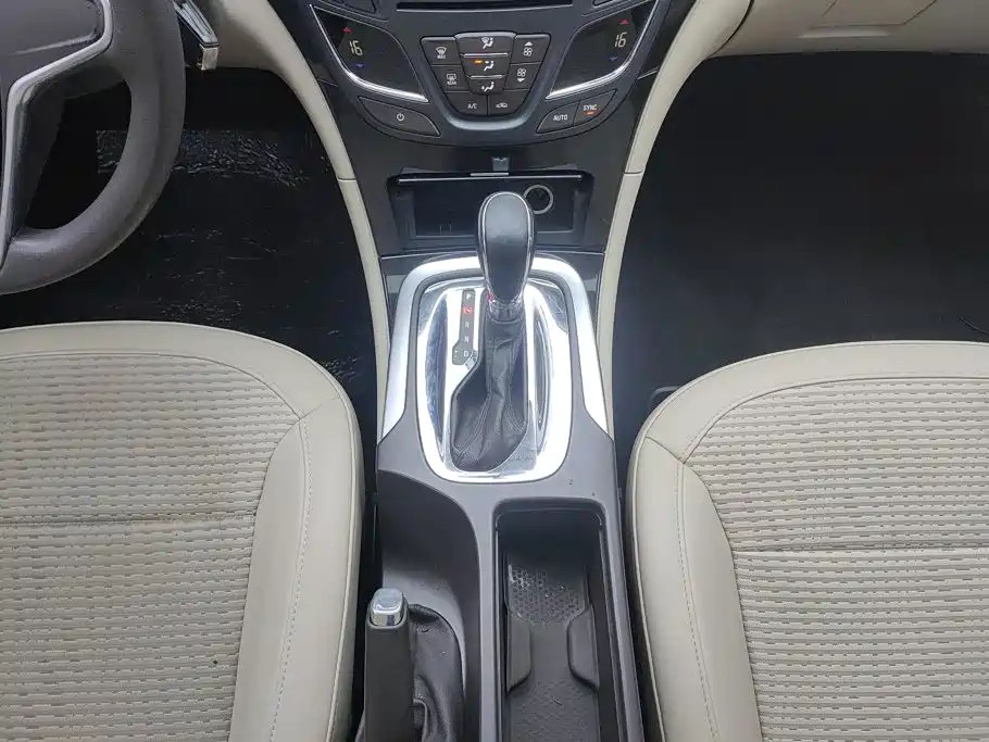 Buick Regal — миниатюра 16