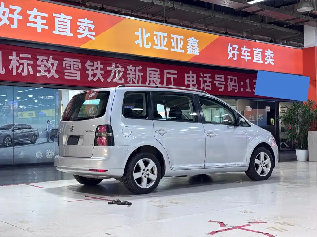 Volkswagen Touran — миниатюра 6