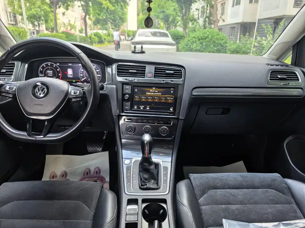 Volkswagen Golf 2020 280TSI DSG Luxury