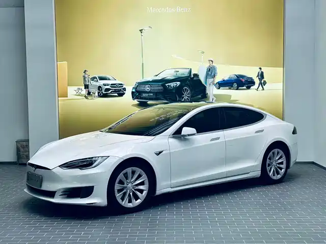 TESLA MODEL S 2017