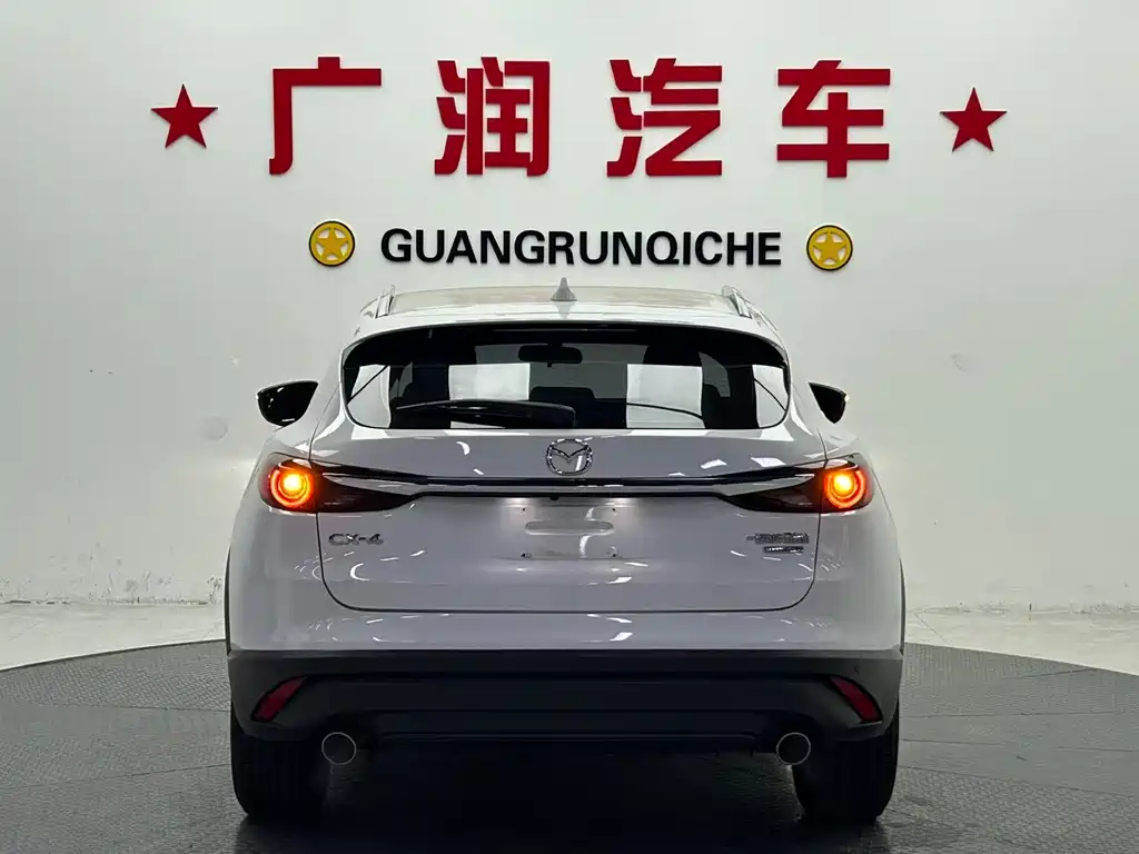 MAZDA CX 4