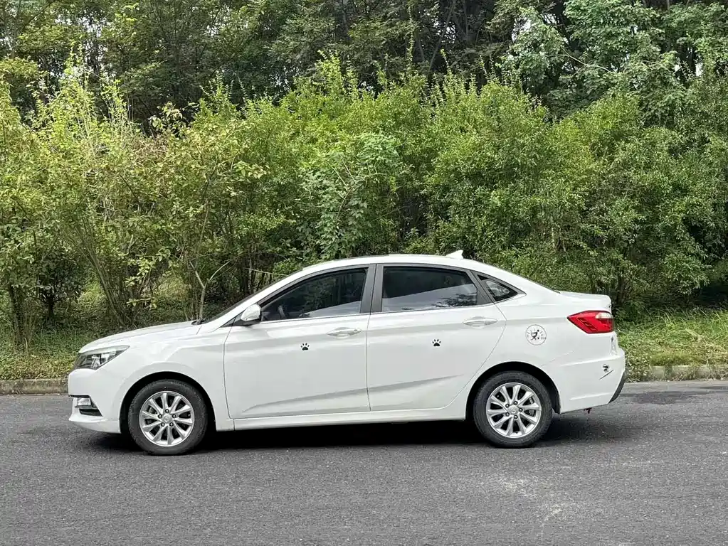 Changan V7 — миниатюра 14