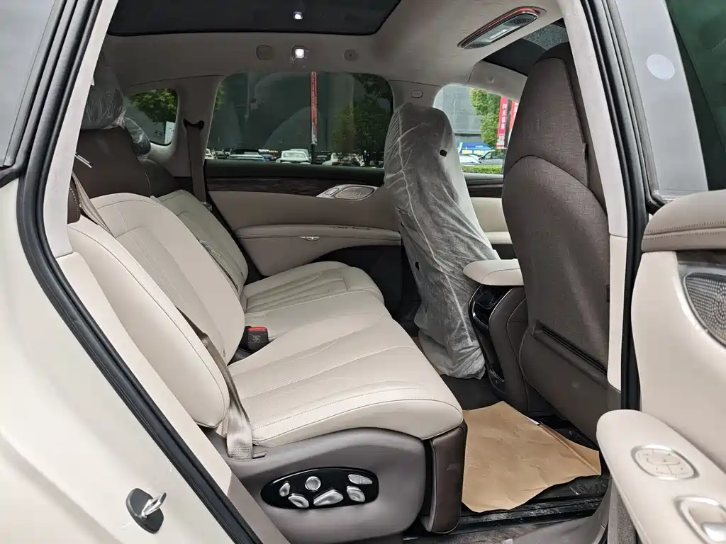 ZHIJI AUTOMOBILE ZHIJI LS7