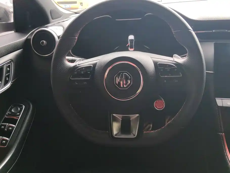 MG MG6 — миниатюра 15