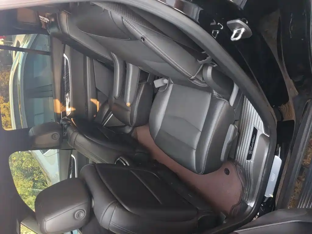 Cadillac XT6 — миниатюра 13