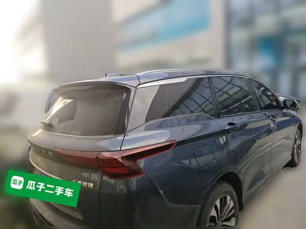 Wuling Victory — миниатюра 4