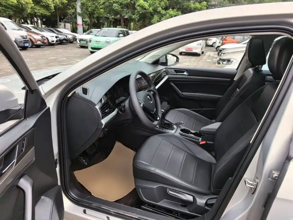 Volkswagen Lavida — миниатюра 16