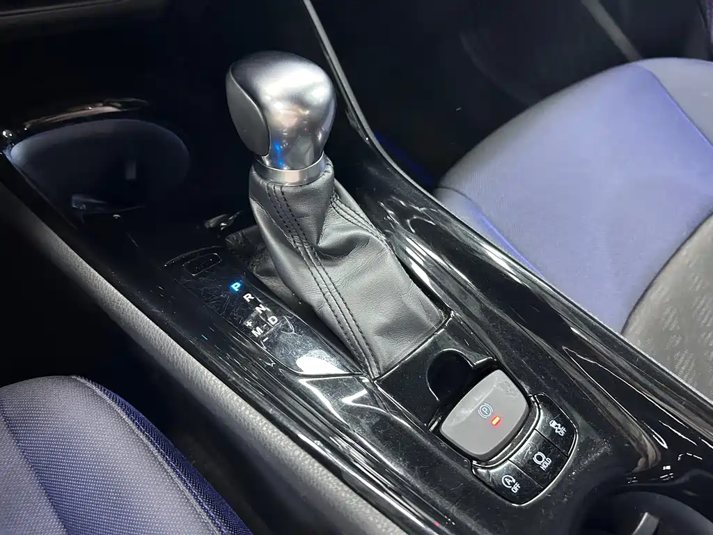 Toyota C-HR — миниатюра 15