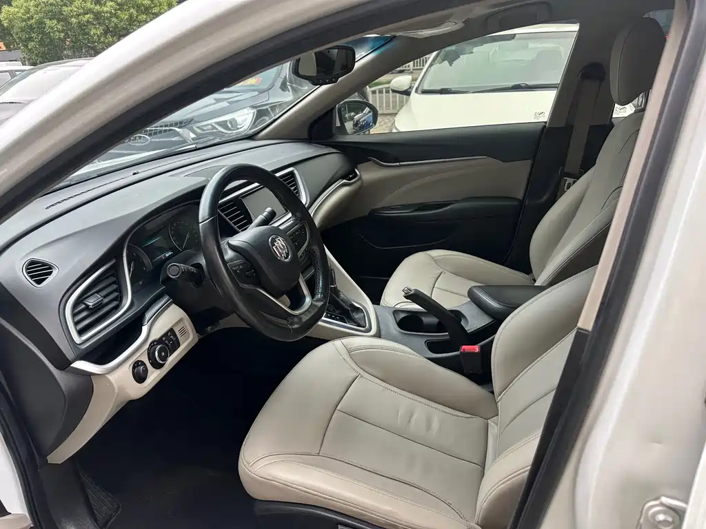 Buick Excelle — миниатюра 17