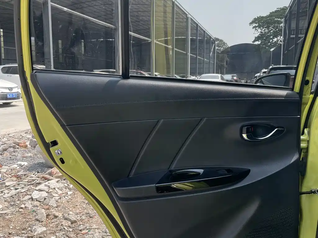 TOYOTA YARIS L ZHIXUAN