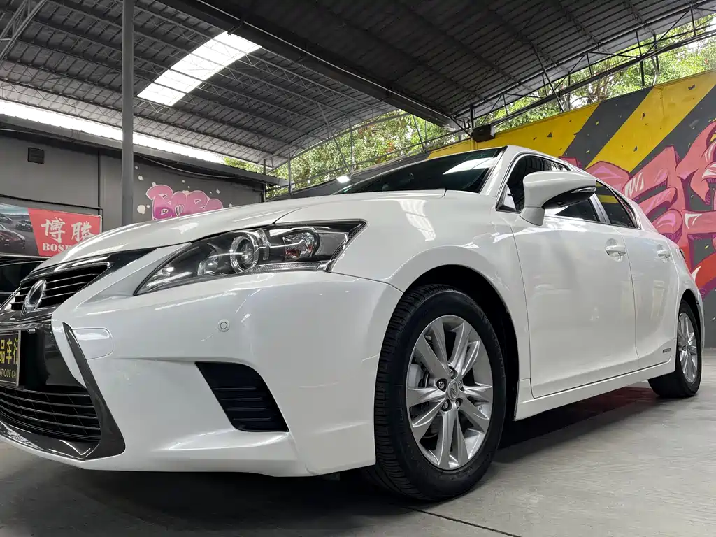 LEXUS CT