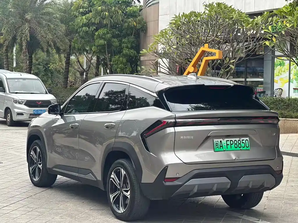 GEELY GALAXY GALAXY L7