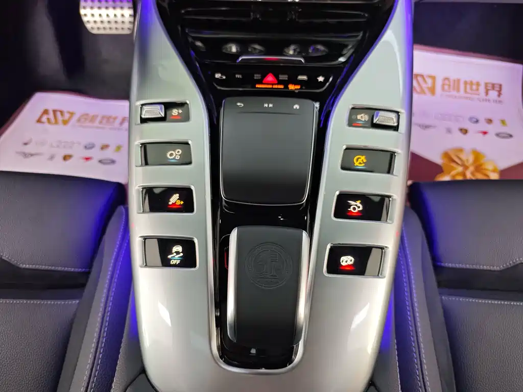 Mercedes-Benz AMG GT — миниатюра 19