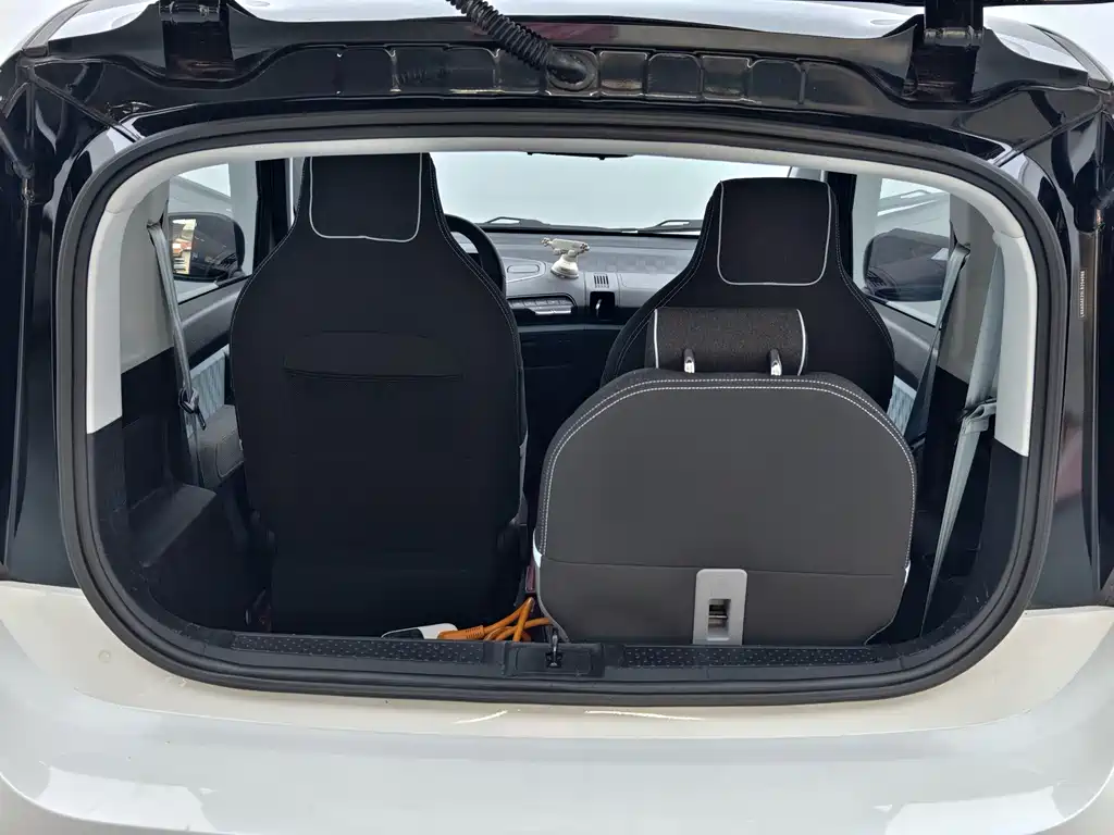 Baojun E300 — миниатюра 7