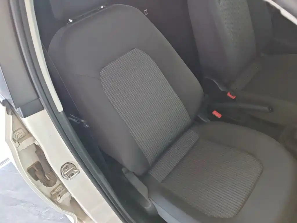 Volkswagen Santana — миниатюра 25