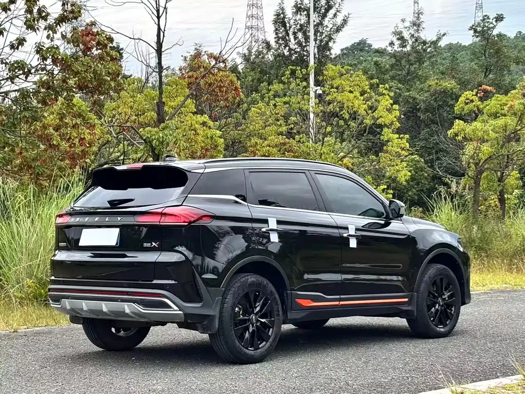 Geely Boyue — миниатюра 4