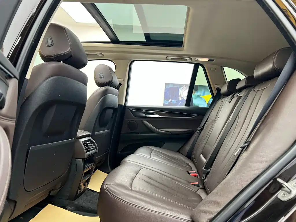 BMW X5 2017 xDrive28i