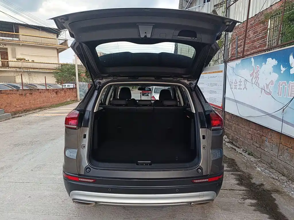 Geely Boyue — миниатюра 19