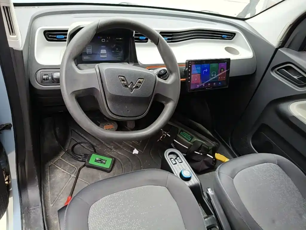 Wuling MINIEV — миниатюра 10