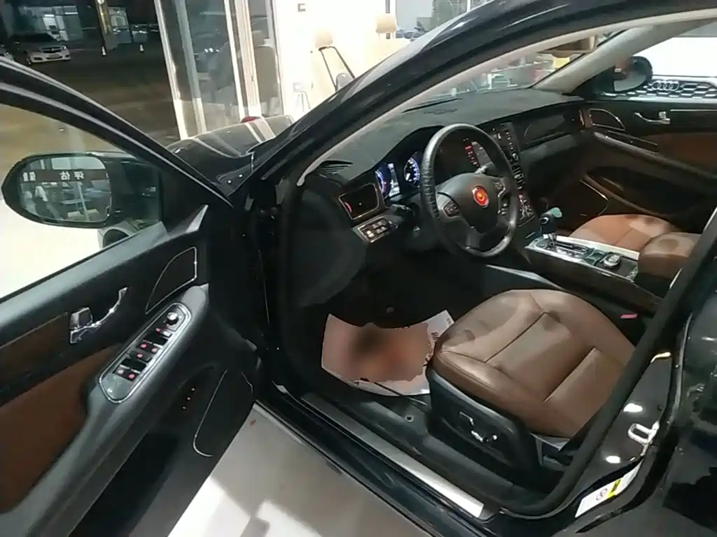 Hongqi Hongqi H7 — миниатюра 16