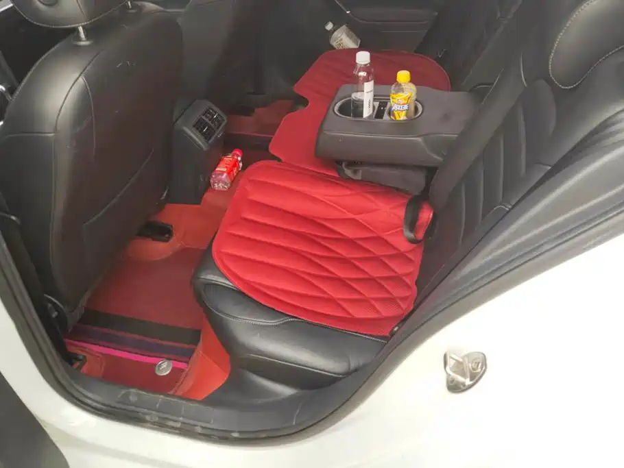 Volkswagen Golf — миниатюра 11