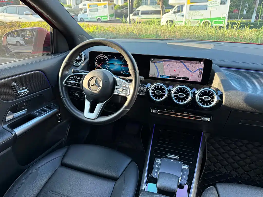 Mercedes-Benz GLA — миниатюра 16