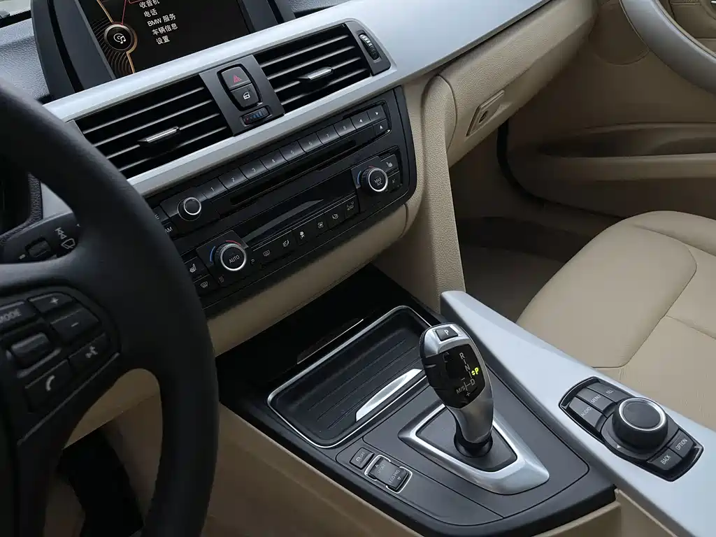 BMW 3 Series — миниатюра 14
