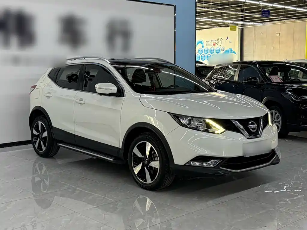 Nissan Qashqai — миниатюра 7