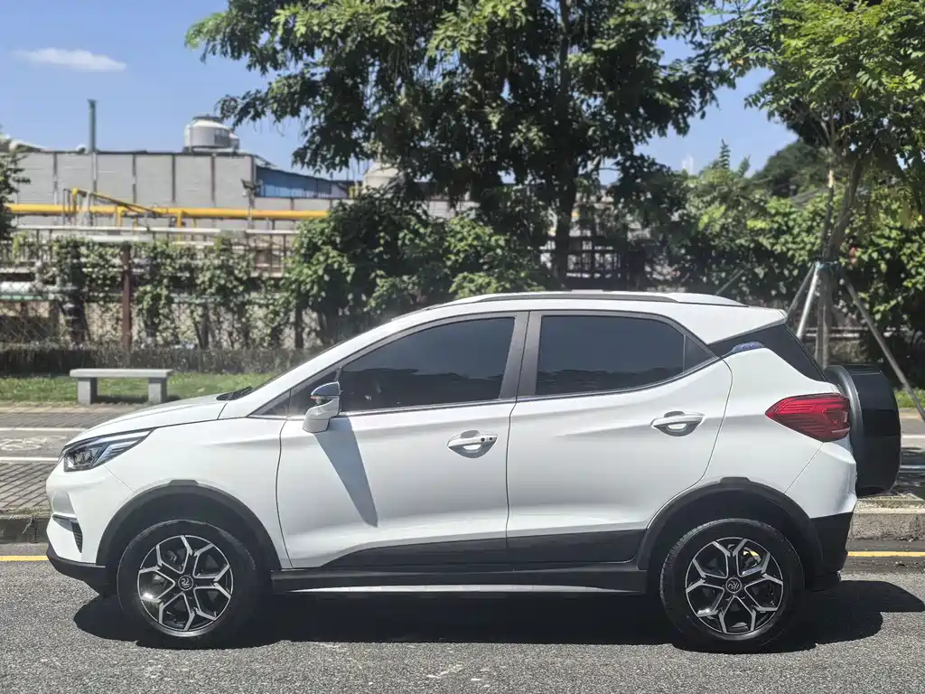 BYD Yuan Pro — миниатюра 4