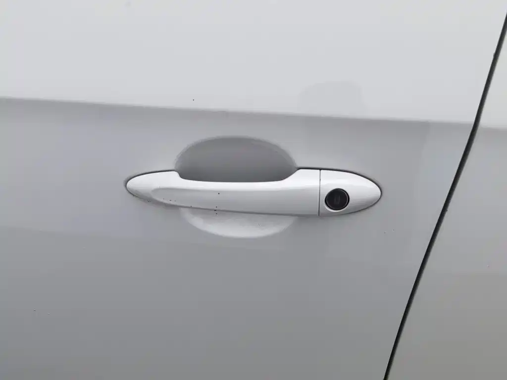 Buick Excelle — миниатюра 18