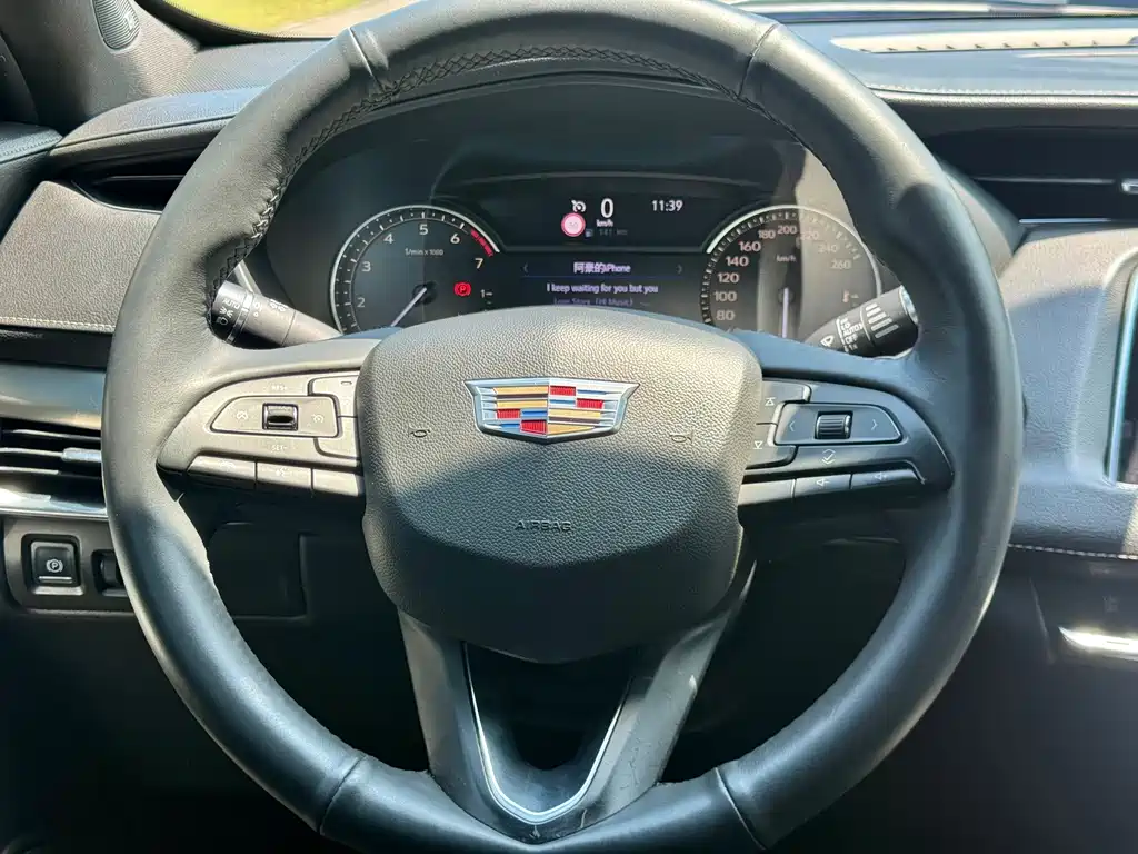 Cadillac XT4 — миниатюра 14