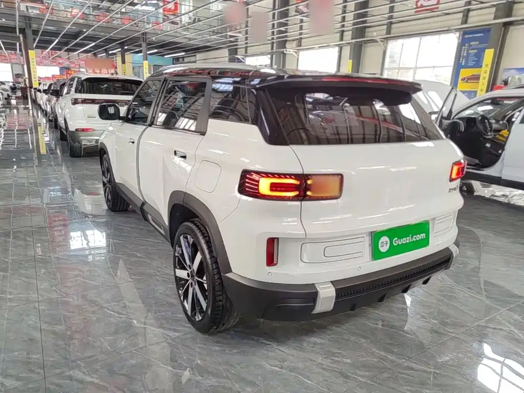 Geely Icon — миниатюра 5