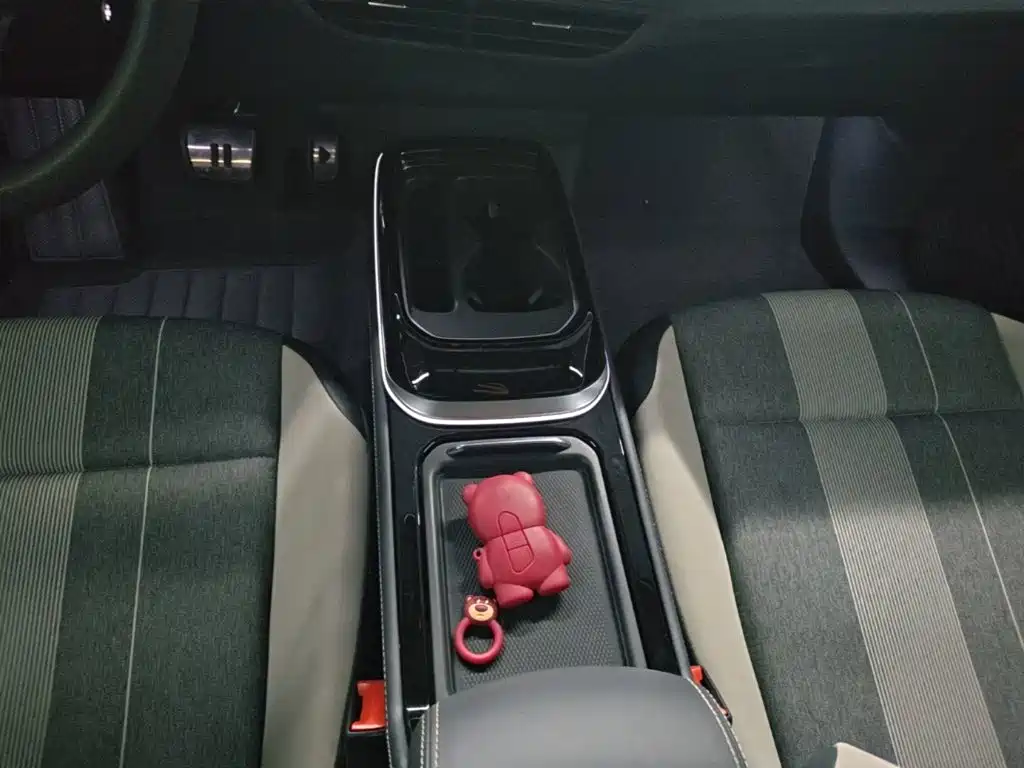 Volkswagen ID.4 Crozz — миниатюра 14