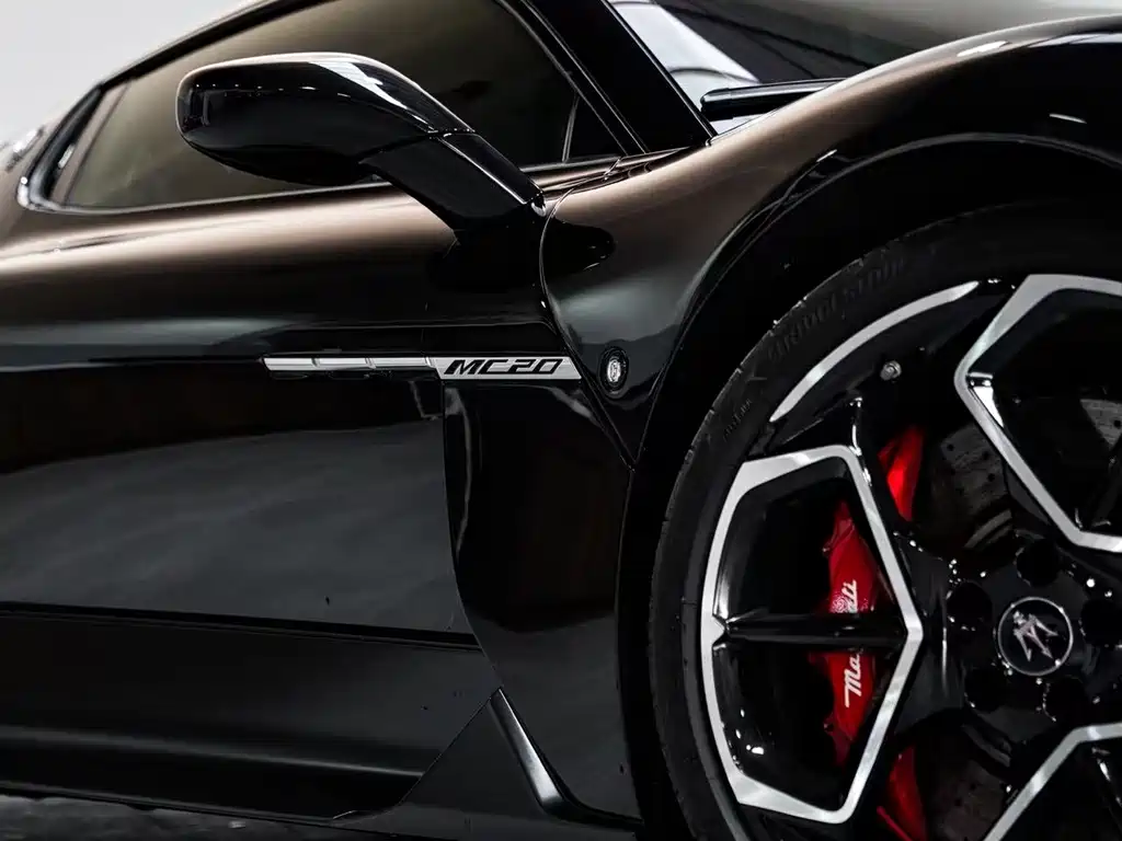 Maserati MC20 2023 3.0T Standard