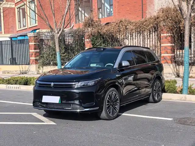 AITO ASK THE WORLD M7 2024