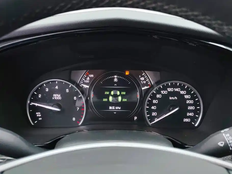 Cadillac XT5 — миниатюра 14