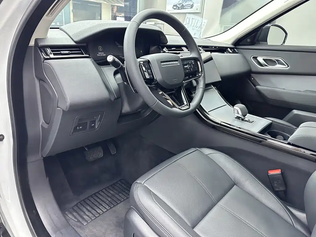 Land Rover Velar — миниатюра 7