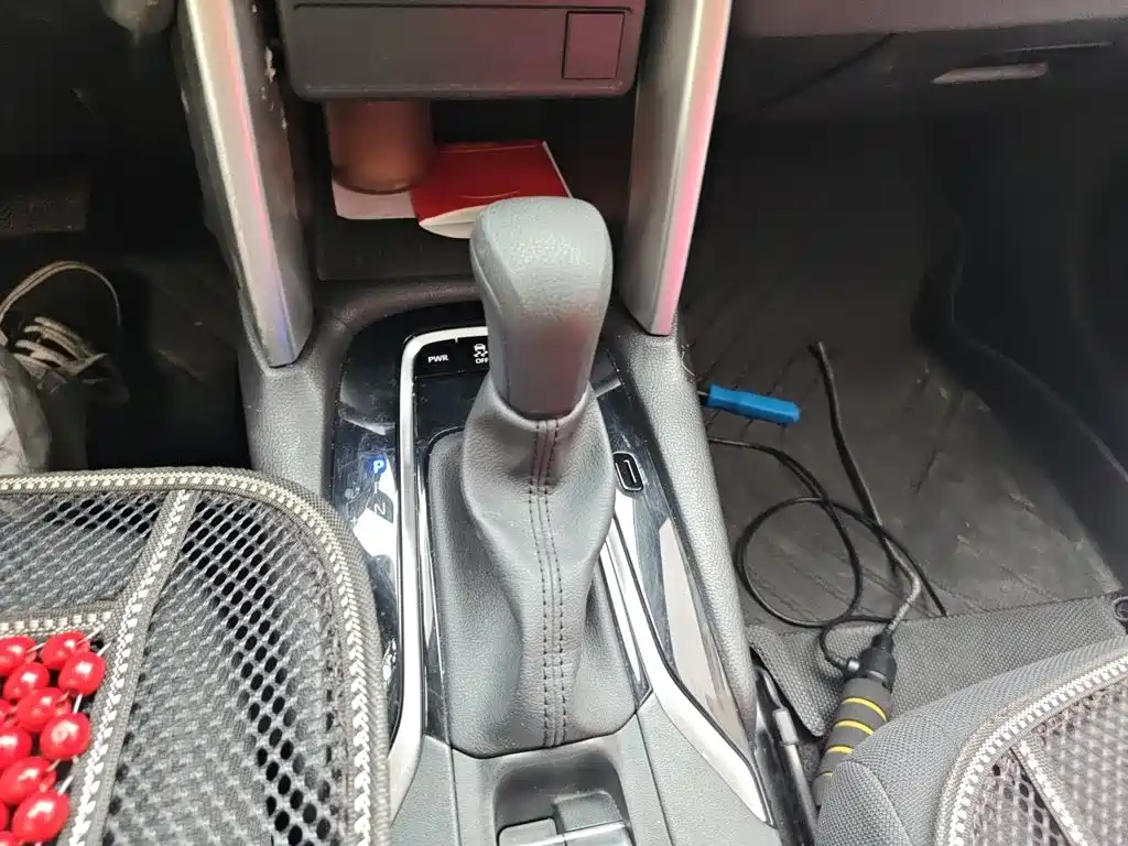 Toyota Frontlander — миниатюра 10