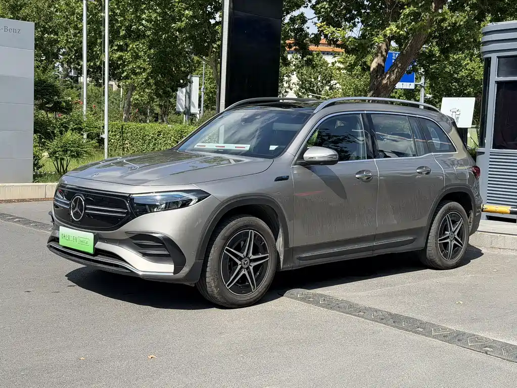 Mercedes-Benz EQB