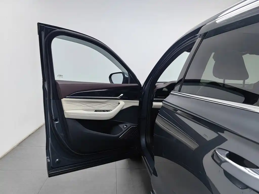 Geely Xingyue L — миниатюра 8