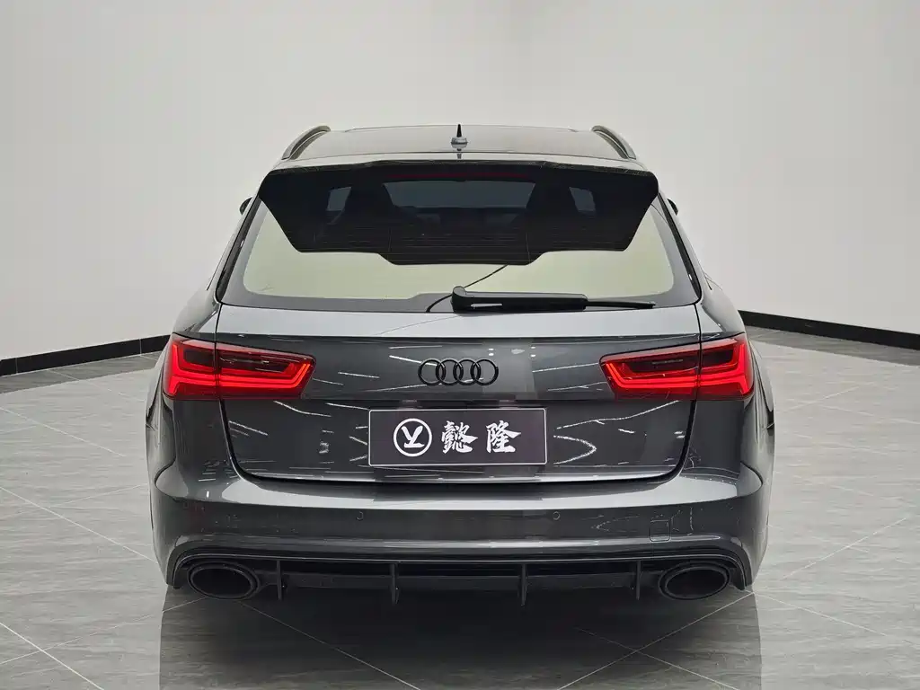 Audi RS 6 2016 RS 6 4.0T Avant