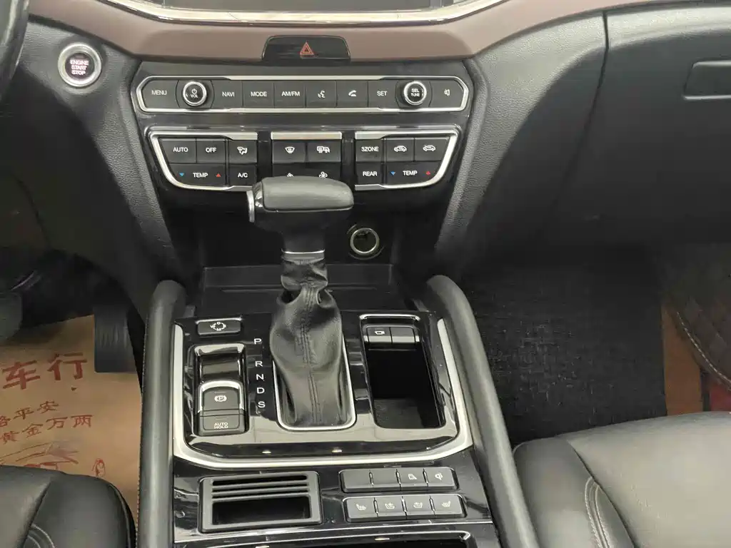 GAC GS8 2017 320T Luxury Smart Connect （ мест）
