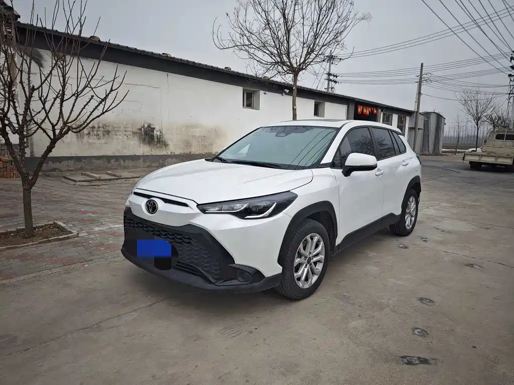 Toyota Frontlander 2024